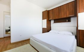 M&D Apartment
